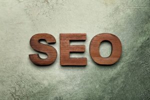 آموزش جذب مخاطب هدف: چکیده تجربیات نی نی سایت در سال 1404